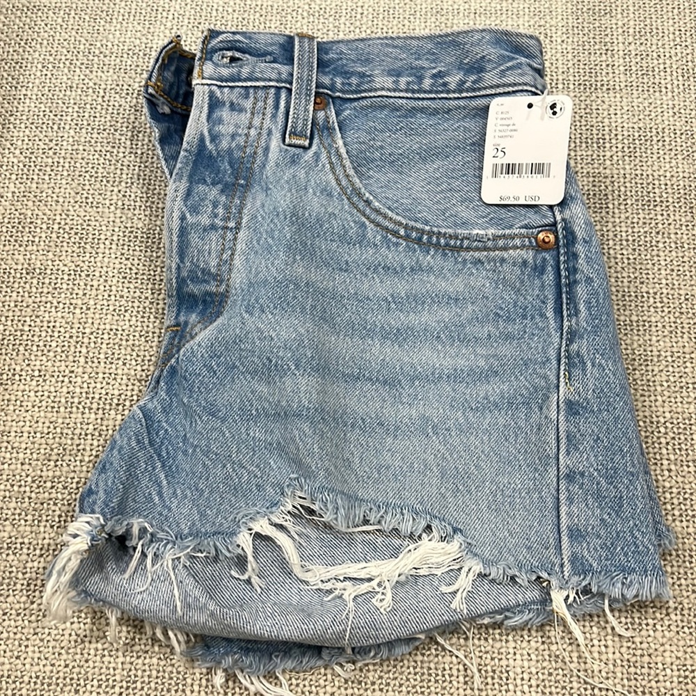 Levi Shorts